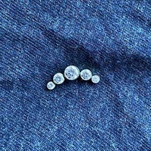 Titanium Anodized (Gold) 5 Cluster Threadless End